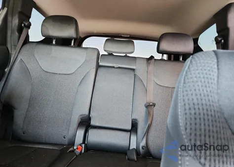 2020 Hyundai Santa Fe Sel z USA, uszkodzony, nr VIN 5NMS33AD7LH211171